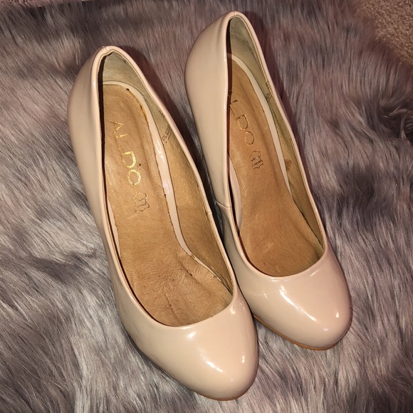 High heels - Picture 2 of 5